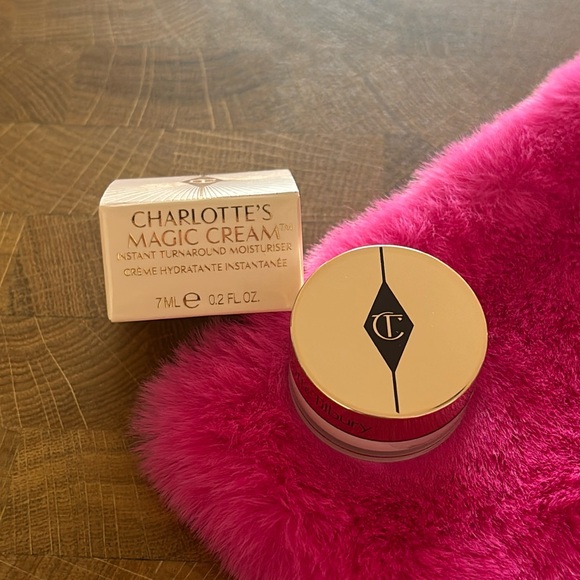 3 for $15/Charlotte Tilbury Magic Cream Instant Turnaround Moisturizer - Picture 1 of 4